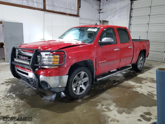 2013 GMC Sierra 1500 SLT with VIN 3GTP2WE77DG290840, listed as a Copart auction lot 45705575 with 147,532 mi miles and Salvage Title. Bid and sale history available at carsss.com. Image 1.