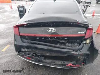 2021 Hyundai Sonata Hybrid SEL with VIN KMHL34JJ2MA026470, listed as a IAAI auction lot 41786171 with 40,157 mi miles. Bid and sale history available at carsss.com. Image 16.