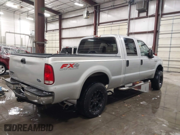 2006 Ford F-250 XL with VIN 1FTSW21PX6ED38127, listed as a IAAI auction lot 41444879 with 209,064 mi miles and . Bid and sale history available at DreamBid. Image 4.