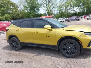2022 Chevrolet Blazer RS z VIN 3GNKBERS9NS130659, wystawiony jako IAAI lot #39295225 z przebiegiem 48 605 mil mil oraz . Historia ofert i sprzedaży dostępna na DreamBid. Obrazek 13.