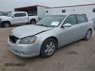 2006 Nissan Altima 2.5 with VIN 1N4AL11D26N443576, listed as a IAAI auction lot 41675765 with 98,558 mi miles. Bid and sale history available at carsss.com. Image 2.