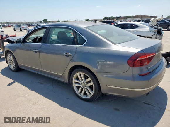 2017 Volkswagen Passat SE z VIN 1VWGT7A35HC074710, wystawiony jako Copart lot #57789935 z przebiegiem 117 351 mil mil oraz Szkoda całkowita • Salvage title. Historia ofert i sprzedaży dostępna na DreamBid. Obrazek 2.