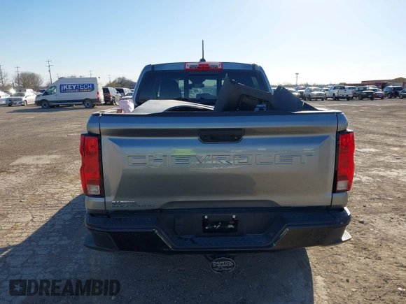 2023 Chevrolet Colorado 2WD Work Truck с VIN 1GCPSBEK4P1268746, выставлен на аукционе IAAI как лот 41735322 с пробегом 12 161 миль миль и . История ставок и продаж доступна на DreamBid. Изображение 17.
