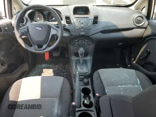 2015 Ford Fiesta S z VIN 3FADP4AJ3FM219154, wystawiony jako Copart lot #63342465 z przebiegiem 104 119 mil mil oraz Czysty tytuł • Clean title. Historia ofert i sprzedaży dostępna na DreamBid. Obrazek 8.