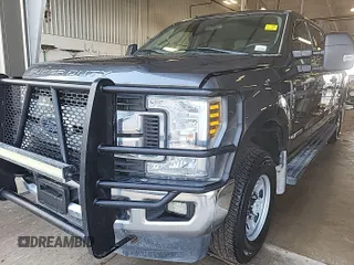 2019 Ford F-250 XL z VIN 1FT7W2BT5KEC22832, wystawiony jako IAAI lot #42836522 z przebiegiem 150 547 mil mil oraz . Historia ofert i sprzedaży dostępna na DreamBid. Obrazek 25.