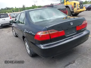 2000 Honda Accord EX с VIN 1HGCG1659YA018277, выставлен на аукционе IAAI как лот 42334541 с пробегом 243 362 миль миль и . История ставок и продаж доступна на DreamBid. Изображение 3.