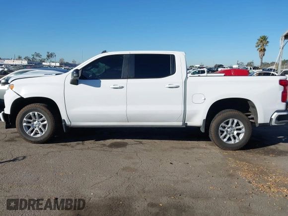 2023 Chevrolet Silverado 1500 RST with VIN 1GCUDEE89PZ134335, listed as a IAAI auction lot 41343947 with 39,399 mi miles. Bid and sale history available at carsss.com. Image 15.