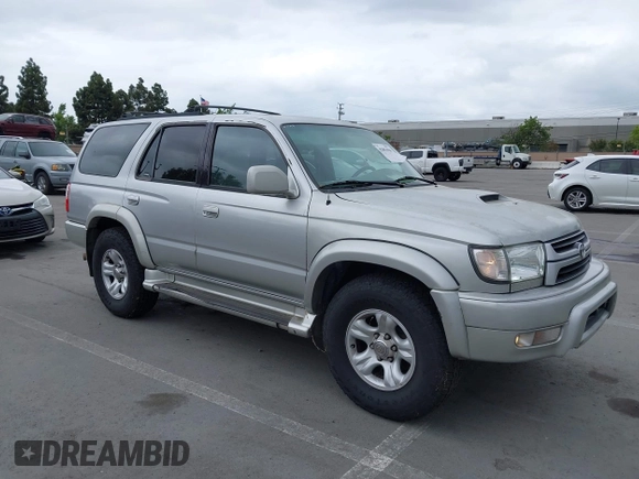 2001 Toyota 4Runner SR5 z VIN JT3GN86R010204792, wystawiony jako IAAI lot #42083906 z przebiegiem 215 180 mil mil oraz . Historia ofert i sprzedaży dostępna na DreamBid. Obrazek 1.