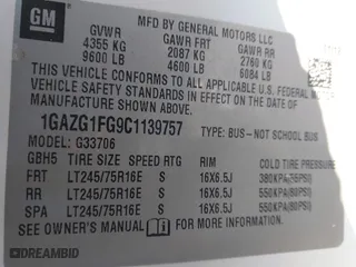 2012 Chevrolet Express Passenger 1LT with VIN 1GAZG1FG9C1139757, listed as a IAAI auction lot 41578074 with 62,563 mi miles. Bid and sale history available at carsss.com. Image 9.