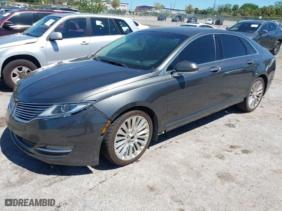 2015 Lincoln MKZ with VIN 3LN6L2GK8FR626744, listed as a IAAI auction lot 41835143 with NaN miles. Bid and sale history available at carsss.com. Image 2.