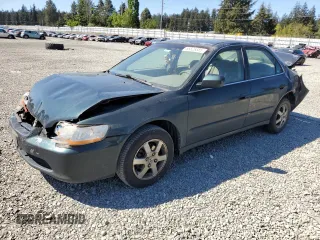 2000 Honda Accord SE with VIN 1HGCG6696YA046876, listed as a Copart auction lot 55826555 with 194,451 mi miles and Salvage title. Bid and sale history available at DreamBid. Image 1.