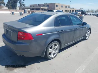 2004 Acura TL with VIN 19UUA66214A041474, listed as a IAAI auction lot 42024494 with 198,341 mi miles. Bid and sale history available at carsss.com. Image 4.
