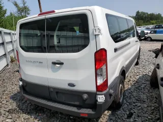 2023 Ford Transit Passenger XL with VIN 1FBAX2Y85PKB44264, listed as a Copart auction lot 52233154 with 2,537 mi miles and Salvage Title. Bid and sale history available at carsss.com. Image 3.