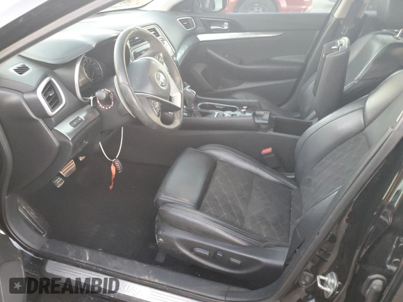 2016 Nissan Maxima SV with VIN 1N4AA6AP7GC413032, listed as a Copart auction lot 84396534 with 91,495 mi miles and Salvage title. Bid and sale history available at DreamBid. Image 7.