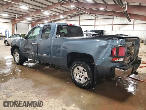 2010 Chevrolet Silverado 1500 LT with VIN 1GCSCSE04AZ252920, listed as a Copart auction lot 46356525 with 134,260 mi miles and Clean Title. Bid and sale history available at DreamBid. Image 2.