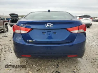 2013 Hyundai Elantra GLS z VIN KMHDH4AE8DU487602, wystawiony jako Copart lot #55031365 z przebiegiem 133 822 mil mil oraz Czysty tytuł • Clean title. Historia ofert i sprzedaży dostępna na DreamBid. Obrazek 6.