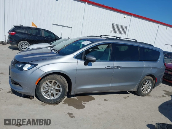 2021 Chrysler Voyager LXI with VIN 2C4RC1DG7MR566518, listed as a IAAI auction lot 41624729 with 93,489 mi miles. Bid and sale history available at carsss.com. Image 14.