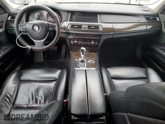 2013 BMW 7 Series 750Li xDrive z VIN WBAYF8C56DD141092, wystawiony jako Copart lot #46121145 z przebiegiem 175 525 mil mil oraz Czysty tytuł • Clean title. Historia ofert i sprzedaży dostępna na DreamBid. Obrazek 8.
