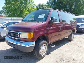 2007 Ford Econoline Passenger XL with VIN 1FMNE11L77DA75542, listed as a IAAI auction lot 42165432 with 63,821 mi miles. Bid and sale history available at carsss.com. Image 6.