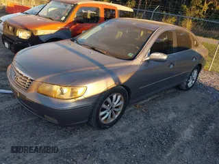 2006 Hyundai Azera SE with VIN KMHFC46F16A109232, listed as a IAAI auction lot 40932728 with 210,300 mi miles and . Bid and sale history available at DreamBid. Image 2.