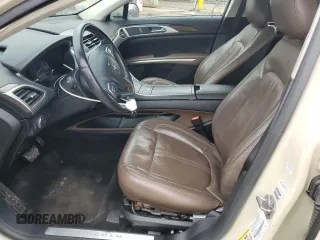 2016 Lincoln MKZ Hybrid с VIN 3LN6L2LU4GR601364, выставлен на аукционе Copart как лот 50378815 с пробегом 114 943 миль миль и Списание • Salvage title. История ставок и продаж доступна на DreamBid. Изображение 7.