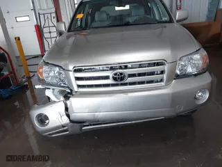 2004 Toyota Highlander with VIN JTEEP21A340057007, listed as a IAAI auction lot 41702526 with 183,608 mi miles. Bid and sale history available at carsss.com. Image 6.