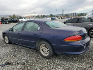 2004 Chrysler Concorde LXi z VIN 2C3HD36M54H664898, wystawiony jako Copart lot #72354104 z przebiegiem 132 686 mil mil oraz Tytuł czysty. Historia ofert i sprzedaży dostępna na DreamBid. Obrazek 2.