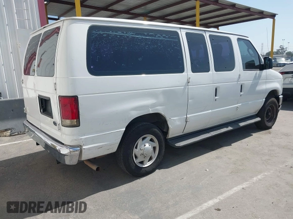 2012 Ford Econoline Passenger XL с VIN 1FMNE1BW8CDA28281, выставлен на аукционе IAAI как лот 42515949 с пробегом Не указан миль и . История ставок и продаж доступна на DreamBid. Изображение 4.