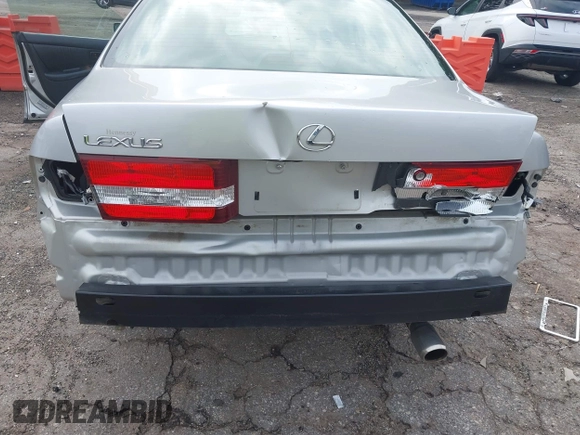 2001 Lexus ES 300 z VIN JT8BF28G910291019, wystawiony jako IAAI lot #42488530 z przebiegiem 170 168 mil mil oraz . Historia ofert i sprzedaży dostępna na DreamBid. Obrazek 6.