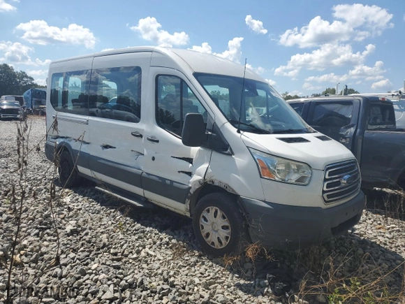 2015 Ford Transit Wagon XL with VIN 1FBZX2CM5FKB23517, listed as a Copart auction lot 72343484 with 92,934 mi miles and Salvage Title. Bid and sale history available at carsss.com. Image 4.