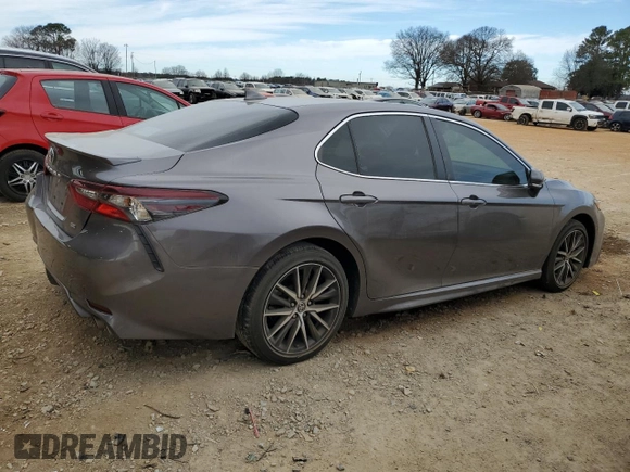 2023 Toyota Camry SE with VIN 4T1G11AK5PU099558, listed as a Copart auction lot 46894195 with 34,680 mi miles and Salvage Title. Bid and sale history available at DreamBid. Image 3.