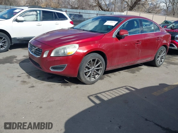 2011 Volvo S60 z VIN YV1902FH4B2013271, wystawiony jako IAAI lot #41706876 z przebiegiem 128 353 mil mil oraz . Historia ofert i sprzedaży dostępna na DreamBid. Obrazek 17.