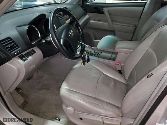 2008 Toyota Highlander with VIN JTEES41AX82069997, listed as a Copart auction lot 51101745 with 170,919 mi miles and Clean Title. Bid and sale history available at carsss.com. Image 7.
