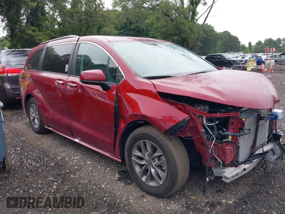 2023 Toyota Sienna XLE with VIN 5TDJSKFC8PS090968, listed as a IAAI auction lot 42736722 with 24,267 mi miles and . Bid and sale history available at DreamBid. Image 13.
