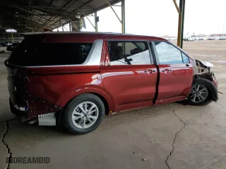 2024 Kia Carnival LX with VIN KNDNB4H32R6393564, listed as a Copart auction lot 39390054 with 3,875 mi miles and Salvage Title. Bid and sale history available at carsss.com. Image 3.