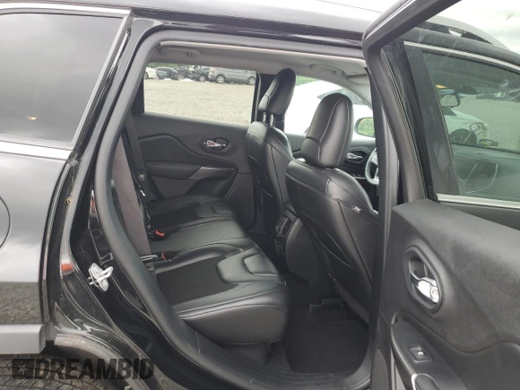 2020 Jeep Cherokee Latitude Plus z VIN 1C4PJLLB6LD552528, wystawiony jako Copart lot #54622145 z przebiegiem 65 438 mil mil oraz Szkoda całkowita • Salvage title. Historia ofert i sprzedaży dostępna na DreamBid. Obrazek 11.