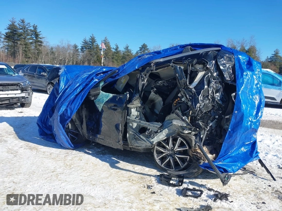 2018 Mazda CX-5 Grand Touring with VIN JM3KFBDM9J0373272, listed as a IAAI auction lot 41370974 with 1 mi miles. Bid and sale history available at carsss.com. Image 6.
