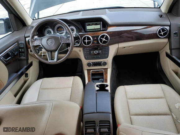 2014 Mercedes-Benz GLK-Class GLK 350 with VIN WDCGG5HBXEG258256, listed as a Copart auction lot 49088705 with NaN miles and Clean Title. Bid and sale history available at carsss.com. Image 8.