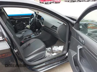 2020 Volkswagen Jetta SEL with VIN 3VWE57BU2LM081811, listed as a IAAI auction lot 42134394 with 96,121 mi miles and . Bid and sale history available at DreamBid. Image 5.