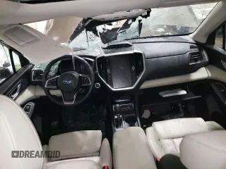 2024 Subaru Ascent Limited z VIN 4S4WMARD7R3424468, wystawiony jako Copart lot #83995974 z przebiegiem Nie podano mil oraz Szkoda całkowita • Salvage title. Historia ofert i sprzedaży dostępna na DreamBid. Obrazek 8.