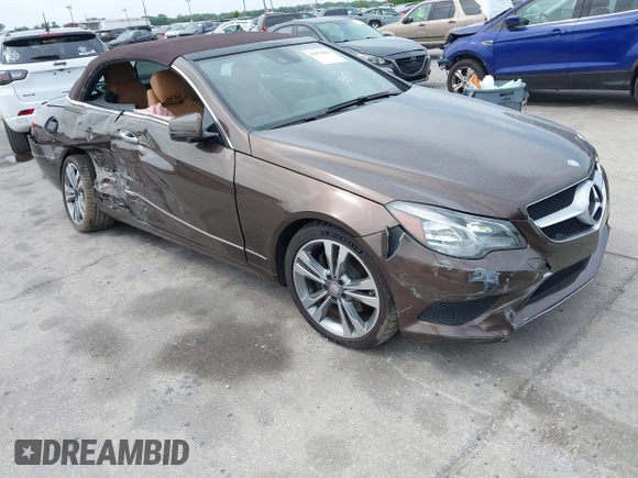 2014 Mercedes-Benz E-Class E 350 with VIN WDDKK5KF9EF242085, listed as a IAAI auction lot 41876938 with 75,760 mi miles. Bid and sale history available at carsss.com. Image 1.