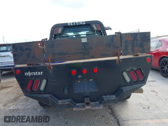 2018 Ford F-250 z VIN 1FD7X2BT6JEC67611, wystawiony jako IAAI lot #42426062 z przebiegiem Nie podano mil oraz . Historia ofert i sprzedaży dostępna na DreamBid. Obrazek 16.