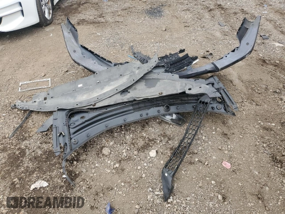 2020 Acura ILX z VIN 19UDE2F35LA005453, wystawiony jako Copart lot #50831465 z przebiegiem 61 190 mil mil oraz Szkoda całkowita • Salvage title. Historia ofert i sprzedaży dostępna na DreamBid. Obrazek 12.