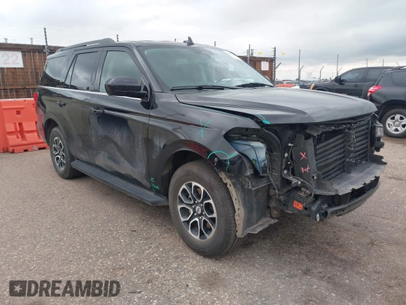 2024 Ford Expedition XLT with VIN 1FMJU1J85REA09324, listed as a IAAI auction lot 42520300 with 41,731 mi miles and . Bid and sale history available at DreamBid. Image 1.