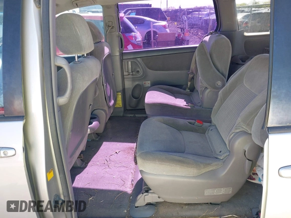 2006 Toyota Sienna CE with VIN 5TDZA23C36S419262, listed as a IAAI auction lot 42042520 with 202,686 mi miles. Bid and sale history available at carsss.com. Image 8.