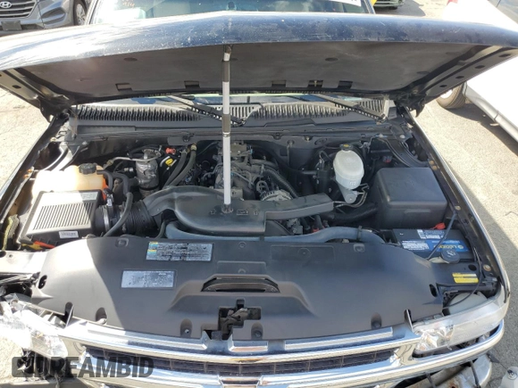 2003 Chevrolet Suburban with VIN 1GNFK16T83J218673, listed as a Copart auction lot 70991614 with 146,490 mi miles and Salvage Title. Bid and sale history available at carsss.com. Image 11.
