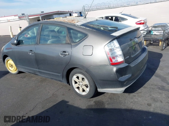 2006 Toyota Prius with VIN JTDKB20UX63198269, listed as a IAAI auction lot 42035926 with Not Provided miles. Bid and sale history available at carsss.com. Image 3.