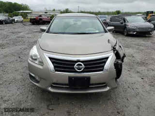 2013 Nissan Altima 2.5 S with VIN 1N4AL3AP6DN467267, listed as a Copart auction lot 52192895 with 67,827 mi miles and Salvage Title. Bid and sale history available at carsss.com. Image 5.