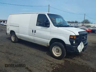 2010 Ford Econoline Cargo Commercial with VIN 1FTNE1EW8ADA91801, listed as a IAAI auction lot 41940231 with 201,516 mi miles. Bid and sale history available at carsss.com. Image 1.