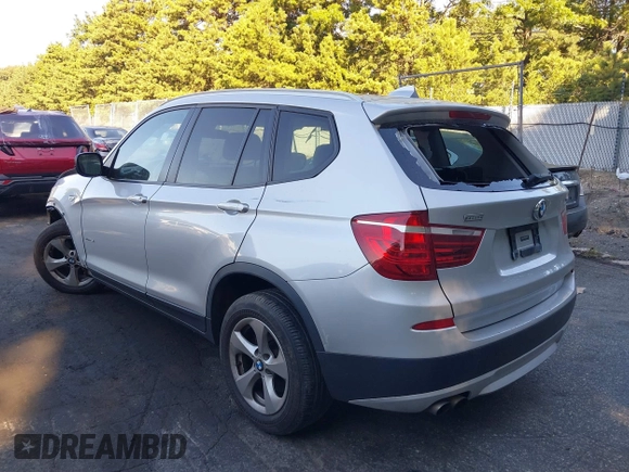 2011 BMW X3 28i with VIN 5UXWX5C5XBL706239, listed as a IAAI auction lot 40258614 with 143,079 mi miles. Bid and sale history available at carsss.com. Image 3.